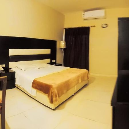 Aliqbal Hotel Khobar Extérieur photo