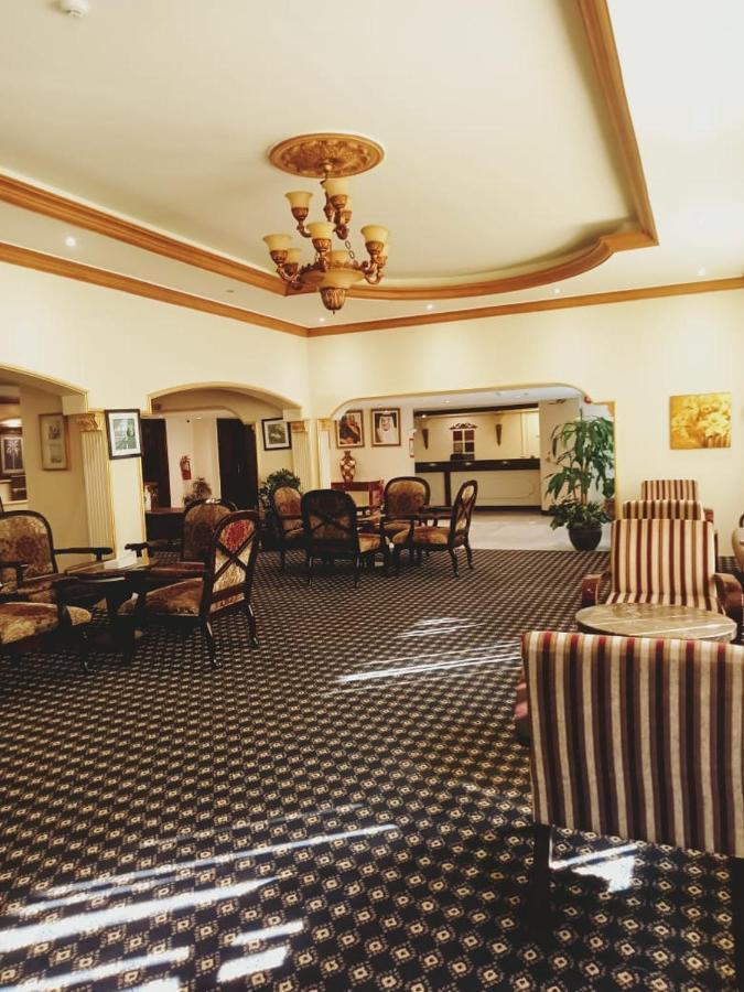 Aliqbal Hotel Khobar Extérieur photo